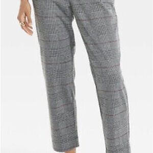 a new day Women's Gray and Red Checkered Cropped Pants